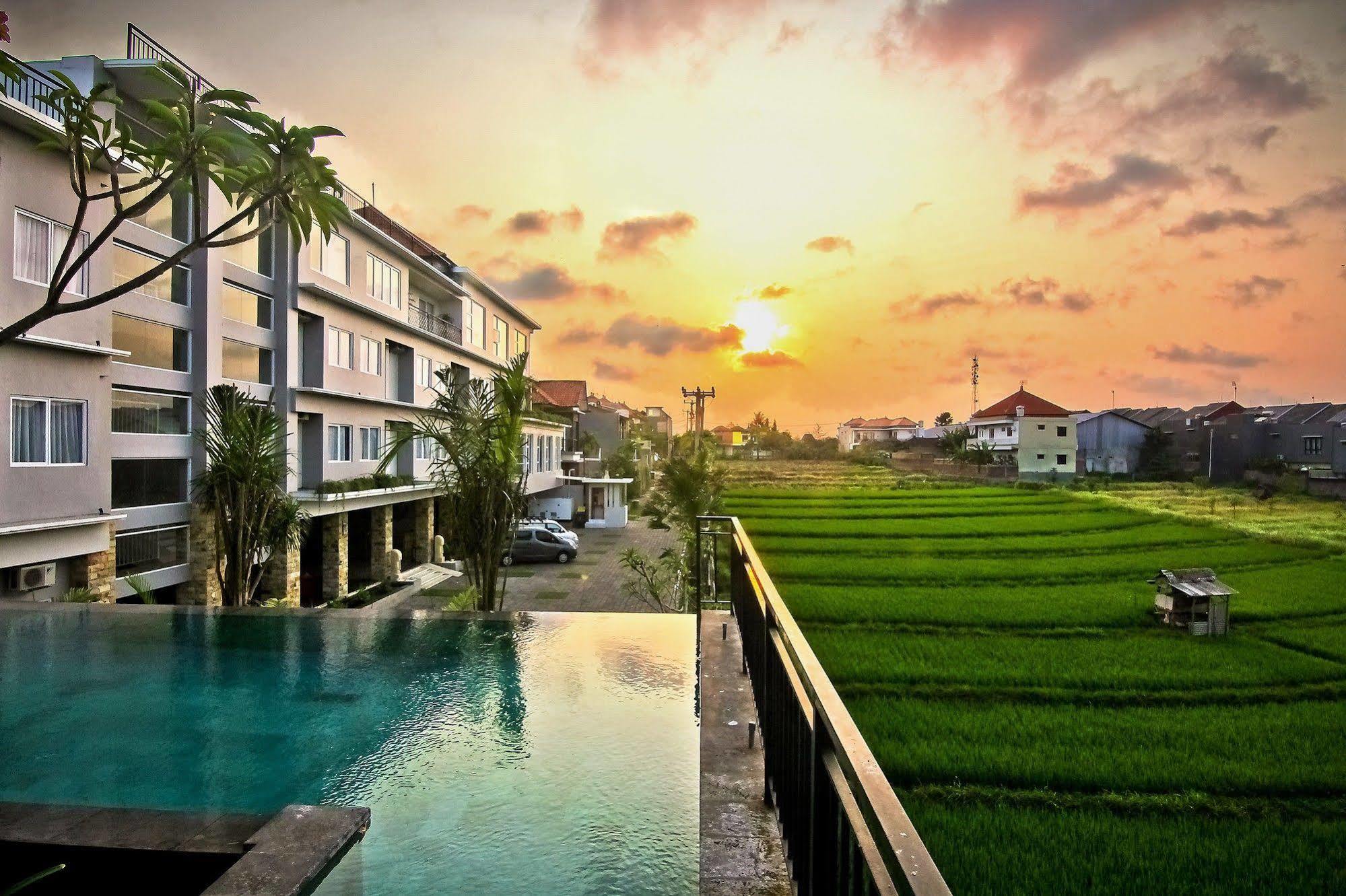 The Salak Style Hotel Denpasar Exterior foto